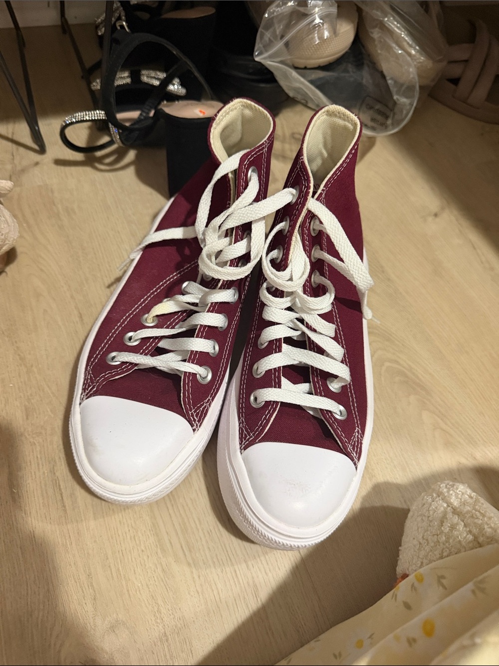 Women's High-Top Canvas Sneakers in Burgundy and White